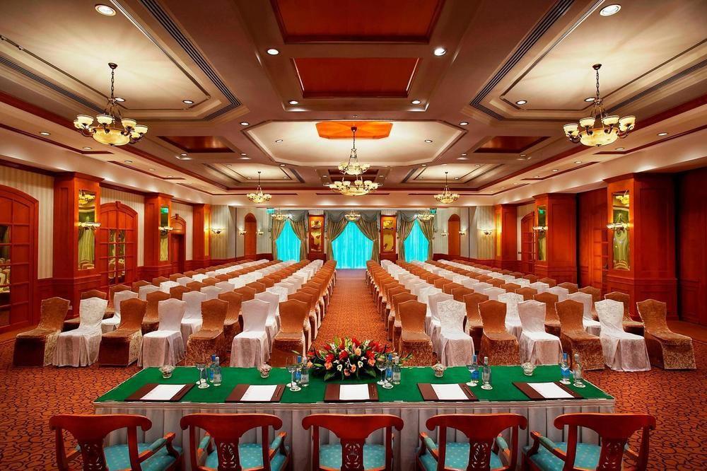 カートン パレス ホテル ドバイ エクステリア 写真 The Royal Ballroom