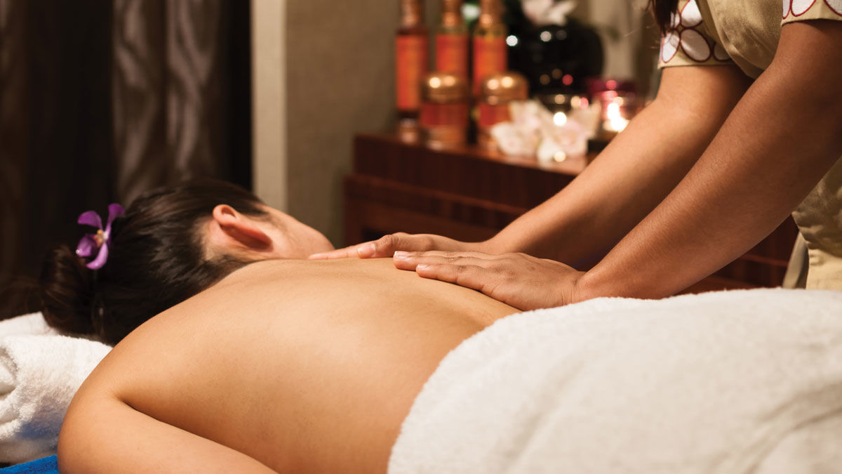 カートン パレス ホテル ドバイ エクステリア 写真 A massage