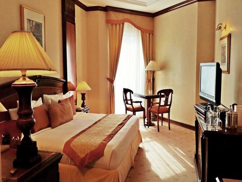 カートン パレス ホテル ドバイ エクステリア 写真 A room at the hotel